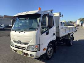 2014 Hino 300 616 Tipper - picture1' - Click to enlarge