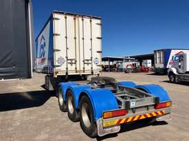 2007 Barker Heavy Duty Tri Axle Tri Axle Curtainside Roll Back A Trailer - picture2' - Click to enlarge