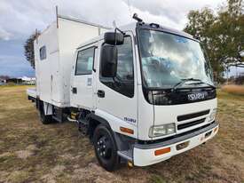 Isuzu FRR500 Crew 4x2 Dualcab Traytop Service Body Truck. - picture0' - Click to enlarge