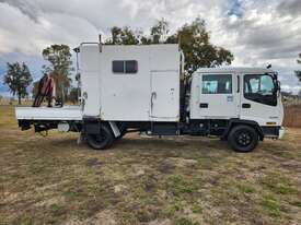 Isuzu FRR500 Crew 4x2 Dualcab Traytop Service Body Truck. - picture0' - Click to enlarge