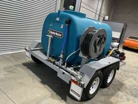 2023 ShoulderMaster Water Cart - picture1' - Click to enlarge