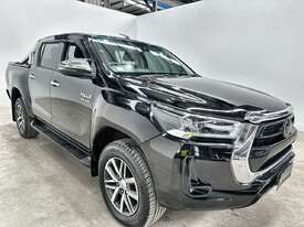 2021 Toyota Hilux SR5 4x4 Dual Cab Utility (Diesel) (Auto) - picture1' - Click to enlarge