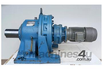Sumitomo 4 kW Reduction Drive Ratio 841 Rpm 1.7 Sumitomo 4 kW Reduction Drive Ratio 841 Rpm 1.7