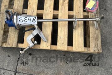 Top Mount Liquid Agitators, Shaft Length: 570mm, Impeller 180mm Dia