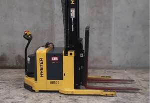1.3T Battery Electric Walkie Reach Stacker