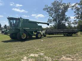 John Deere 9500 Harvester and 930 Front - picture1' - Click to enlarge