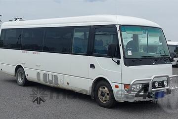 Mitsubishi Fuso Rosa Deluxe BUS