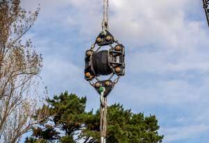 Crane suspended Shock Absorber with transport stand