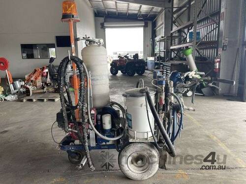 Graco Walk Behind 40ltr CAP Line Marking Machine