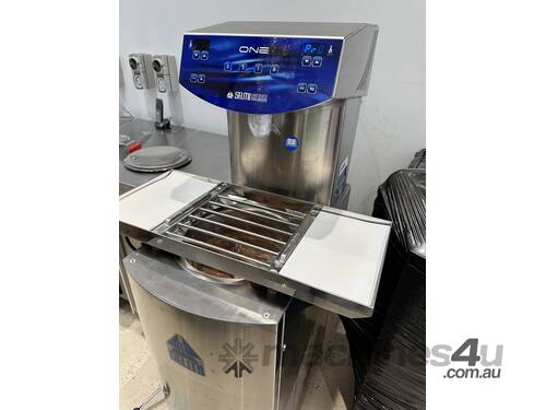 Selmi One chocolate tempering machine