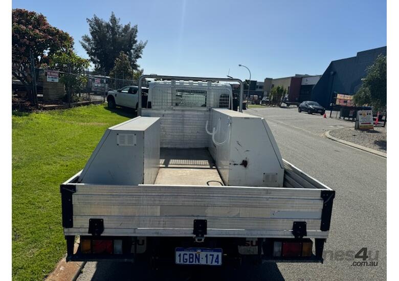 Truck Isuzu NLR 45-150 2016 Car Licence Manual 109509km 1GBN174 SN1708