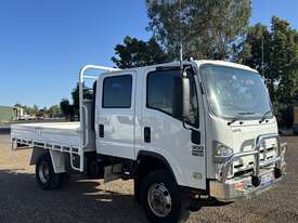 2011 ISUZU NPS 300 Truck  - picture2' - Click to enlarge