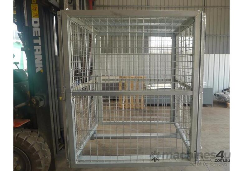 caption 2024 NMG BLOCK CAGE GALVANISED BDN-6F