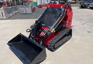 EXEQ Tracked Mini Loader EXEQ Tracked Mini Loader