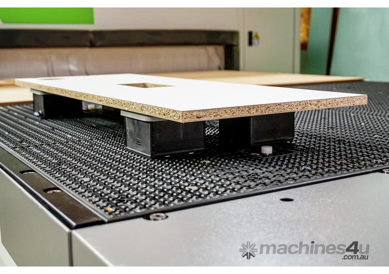 caption The Vacuum Clamping Pod System VCBL-B for your CNC