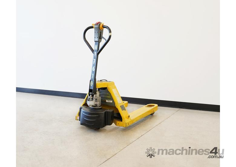 Liftsmart 1.8T Battery Electric pallet jack.