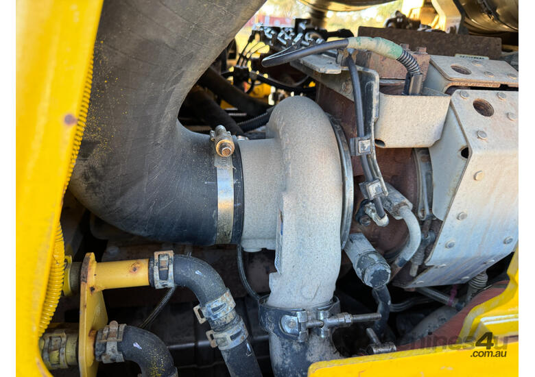 Komatsu D65PX-17 LGP Tracked-Dozer Dozer