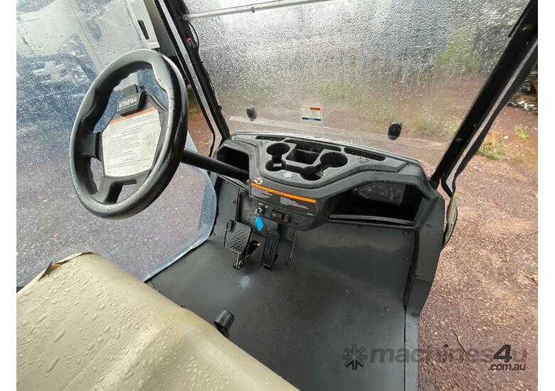 caption 2019 Yamaha DR2A20 Golf Cart