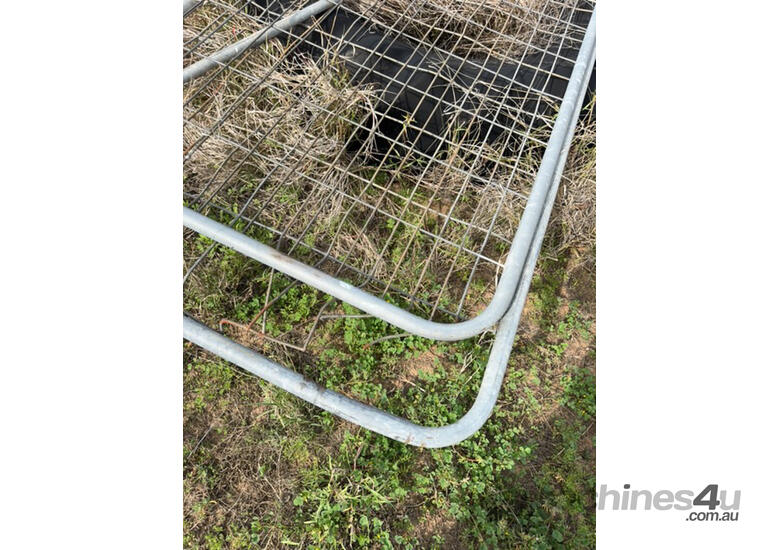 caption Stack of gates