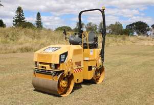 Caterpillar 2011   CB22