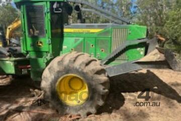 2018 JOHN DEERE 648L GRAPPLE SKIDDER WITH SPARE