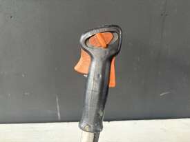 STIHL FS 250 Whipper Snipper (Ex-Council) - picture0' - Click to enlarge