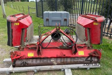 TRIMAX HYDRAULIC WING PTO STEALH MOWER.
