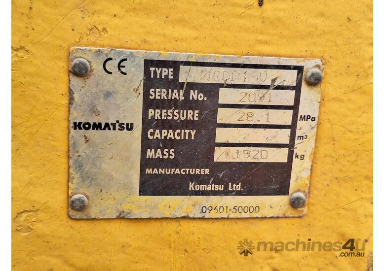 2015 Komatsu D65PXi-18 Dozer (Steel Track)