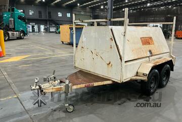 2007 Sunshine Trailer BOX 8x5 TRADESMAN Tandem Axle Tradesman Trailer 2007 Sunshine Trailer BOX 8x5 TRADESMAN Tandem Axle Tradesman Trailer