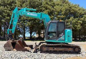Kobelco 2016   Sk135sr-3