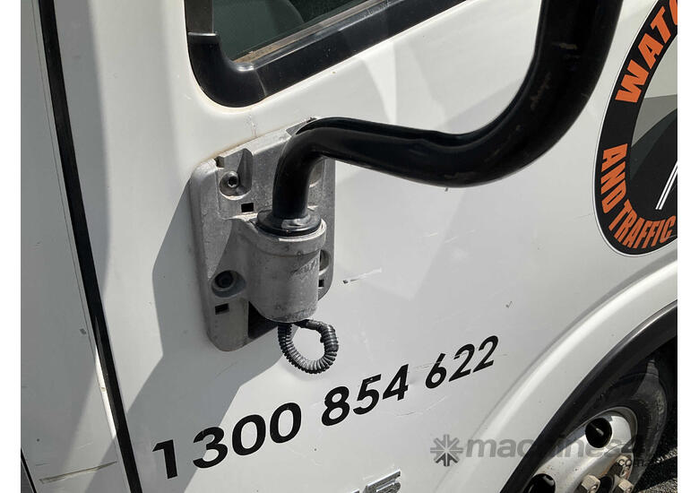 2021 Isuzu NPR 45-155 Table Top