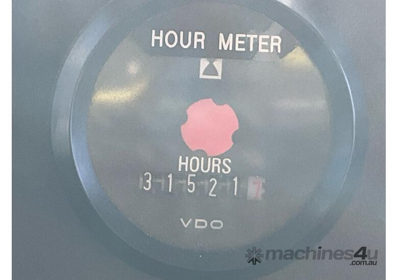 2010 Hino FG1J Dual Control Road Sweeper