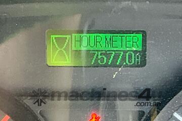 2009 Isuzu FRR600 Premium Cab Chassis