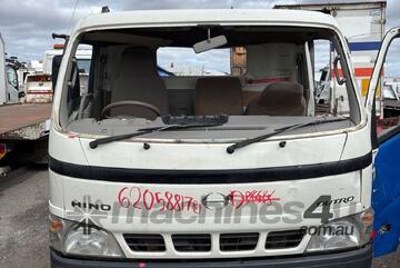 Hino 2005   DUTRO Tipper