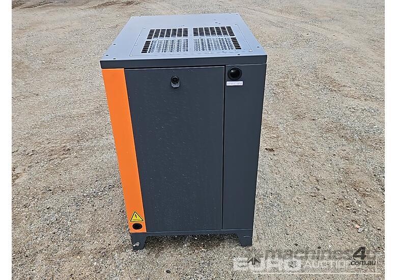 Unused Schmeltzer HMA10 