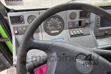 2011 Grove GMK5220 All terrain crane