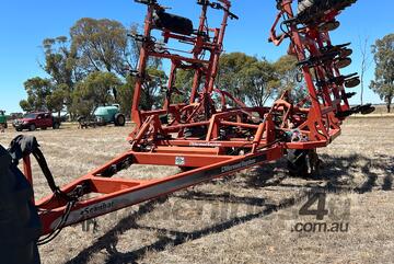 Horwood Bagshaw 2005   PSS Bar