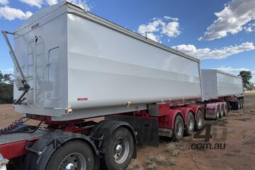 2015 & 2017 MOORE RT COMBO & 2019 WESE TRI DOLLY