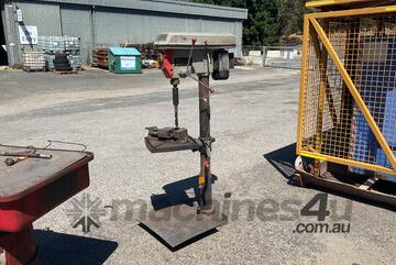 Trade Quantity 32mm Pedestal Drill Press
