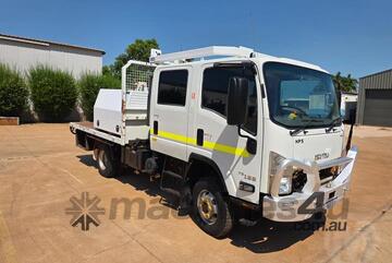 Isuzu   NPS 155