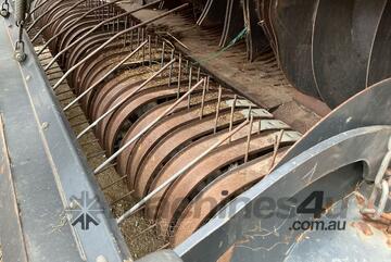 Kuhn 2011   VB 2160 Hay Baler