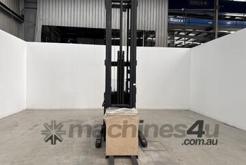Raymond EAST DR30tt-B Electric **Non Mobile**