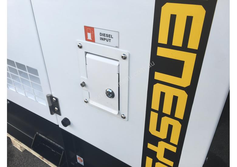 Click to view full size photos Cummins 110KVA Diesel Generator 415V Prime Work
