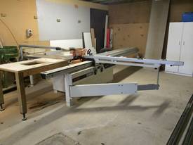 SCM Panel Saw & Dust Extractor - picture2' - Click to enlarge