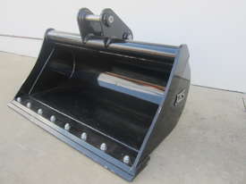 1000mm Mud Bucket w/BOE to suit 5-6t Excavators - picture2' - Click to enlarge