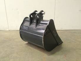 UNUSED 450MM SAND BUCKET SUIT 1-2T EXCAVATOR D610 - picture1' - Click to enlarge
