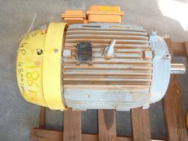 WEG INDUSTRIAL 25HP 3 PHASE ELECTRIC MOTOR/1440RPM - picture1' - Click to enlarge