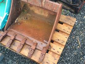 Used 600mm Trench bucket - picture0' - Click to enlarge