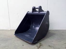650MM DIGGING SAND BUCKET SUIT 3-4T EXCAVATOR D628 - picture0' - Click to enlarge