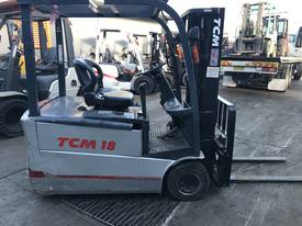 TCM Electric Forklift 1.8 Ton 4m Lift Container Mast - picture1' - Click to enlarge